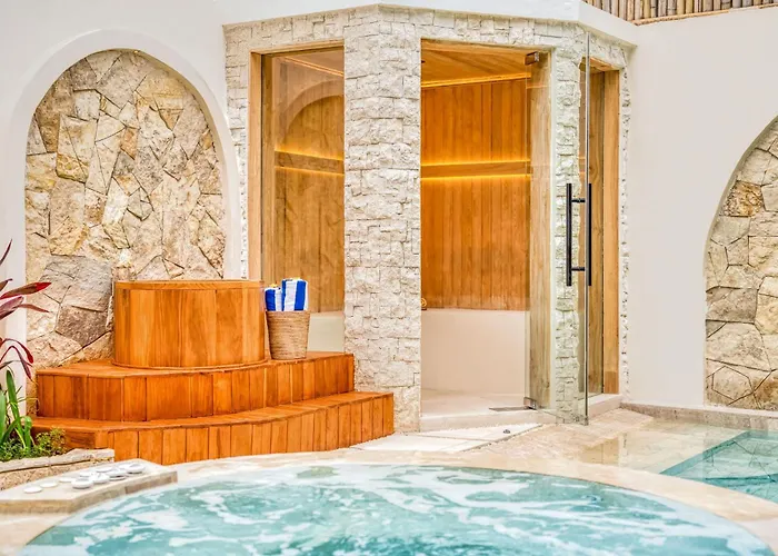 Nord New 7 Bdr Jacuzzi Sauna Ice Bath Villa Seminyak (Bali)
